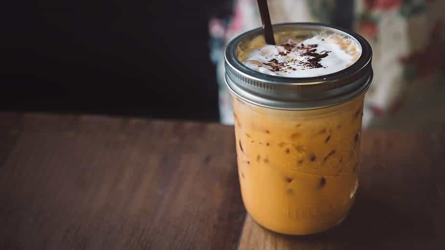 Iced Caramel Latte Recipe (Starbucks Copycat)